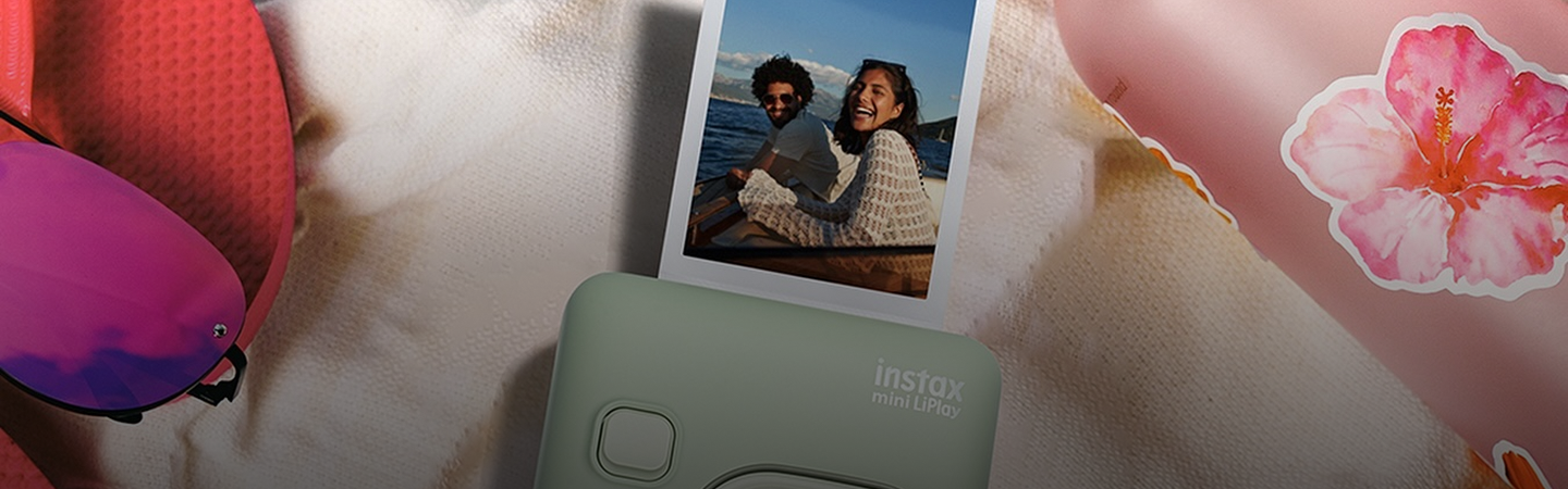 Instax