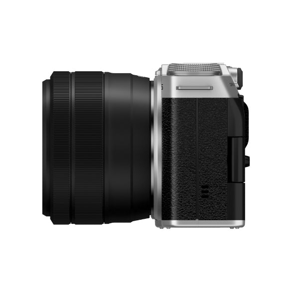 Kit Câmera Digital Fujifilm X-M5 Prata + Lente Zoom Fujifilm Fujinon XC15-45mm F3.5-5.6 OIS PZ