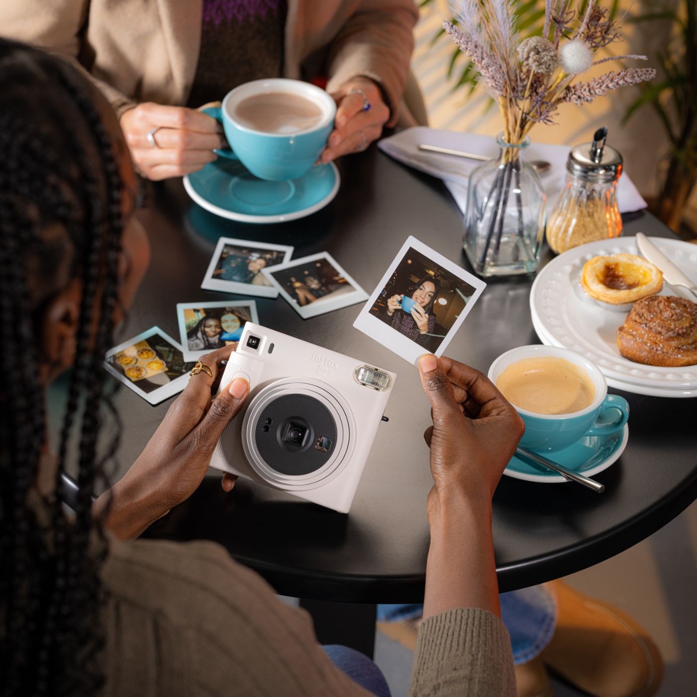 instax SQUARE SQ1™