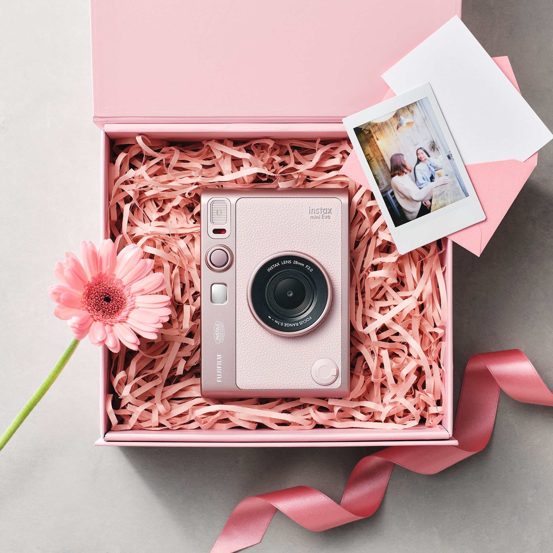 Câmera e Impressora para Smartphone Fujifilm instax mini™ Evo Gentle Rose